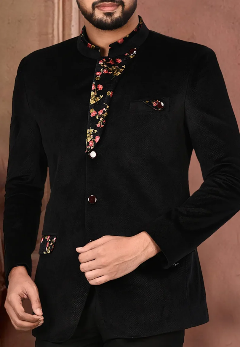Printed Velvet Suit Set in Black - Image 3