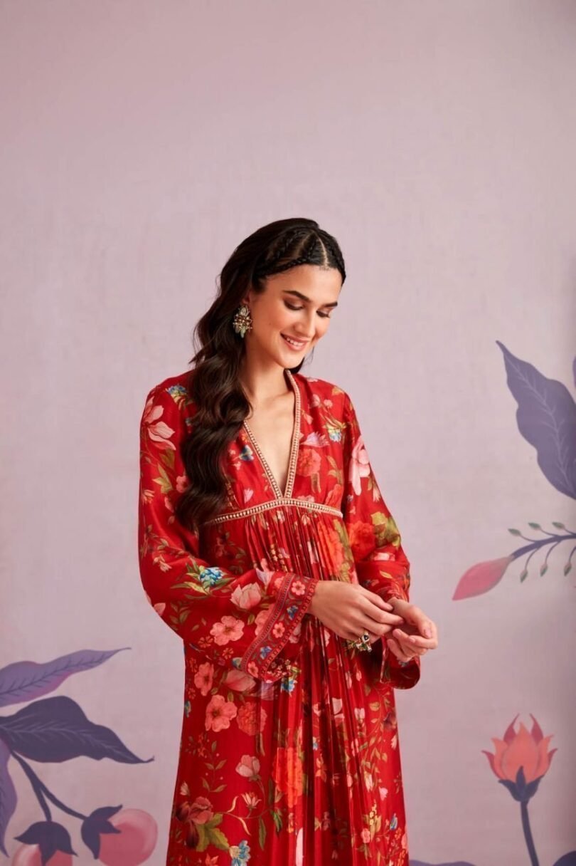 Red Oleander Kurta Set - Image 5